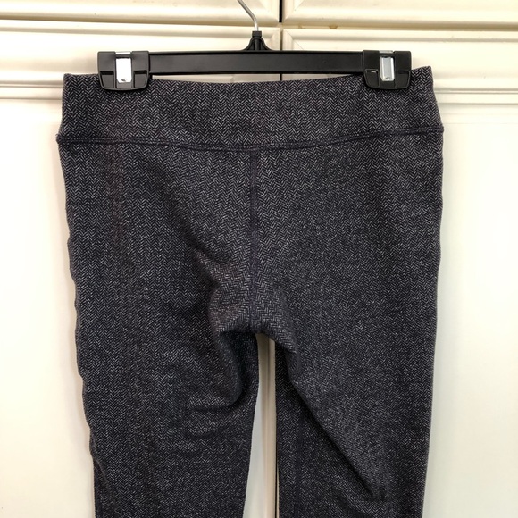 Ivivva by Lululemon girls reversible leggings 🍋 - Picture 5 of 9